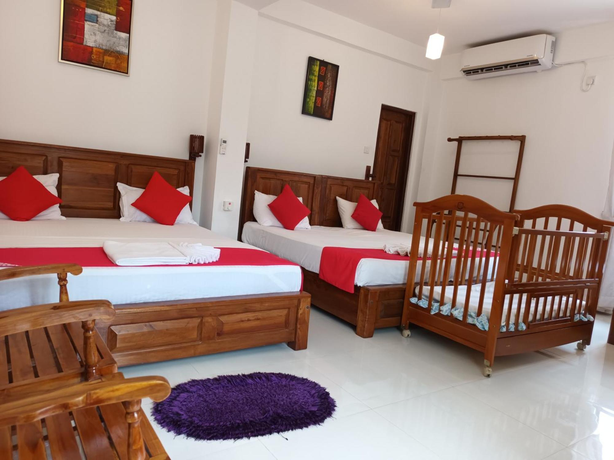 Hotel White Camelot Kandy Exterior foto