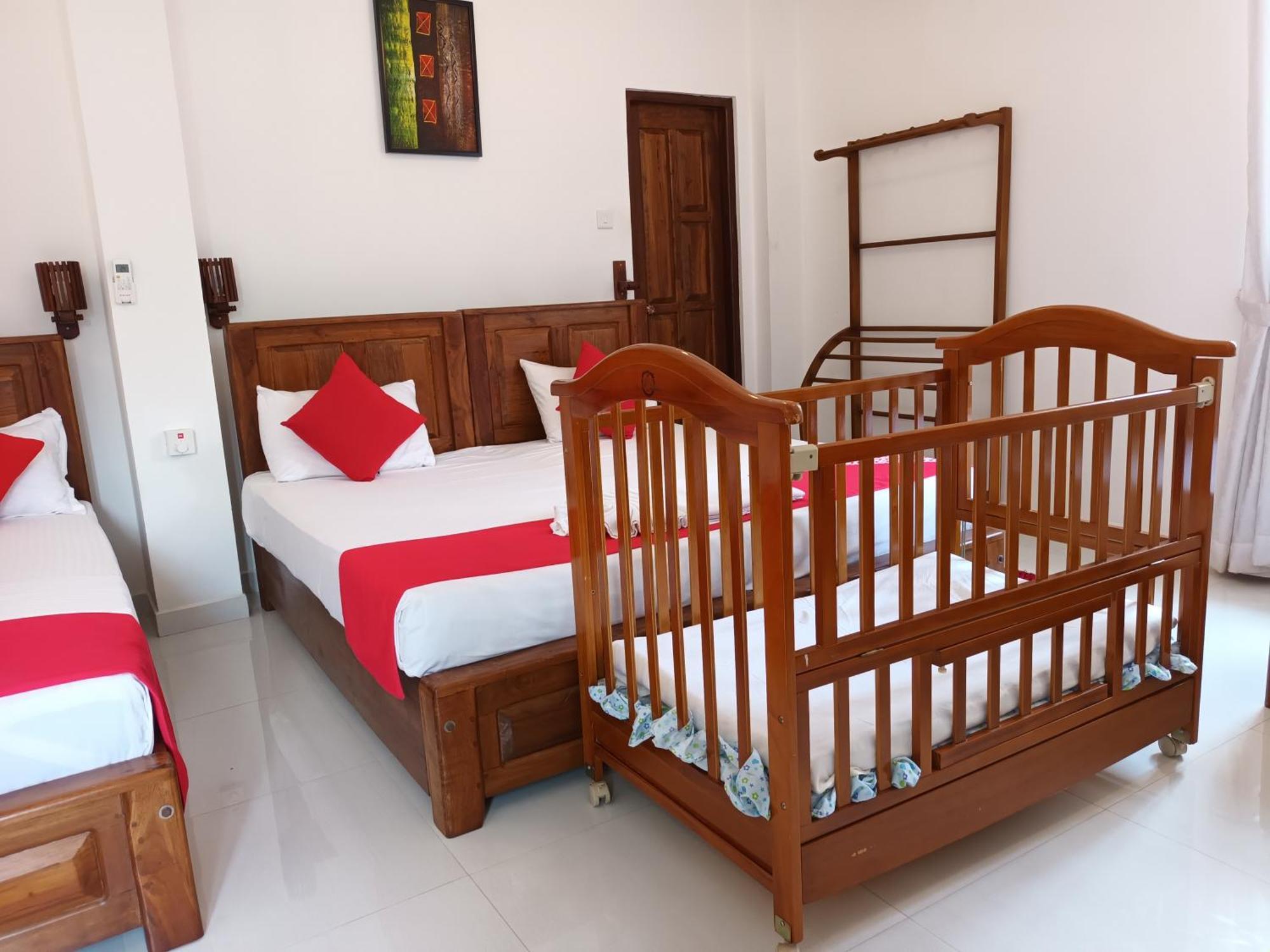 Hotel White Camelot Kandy Exterior foto