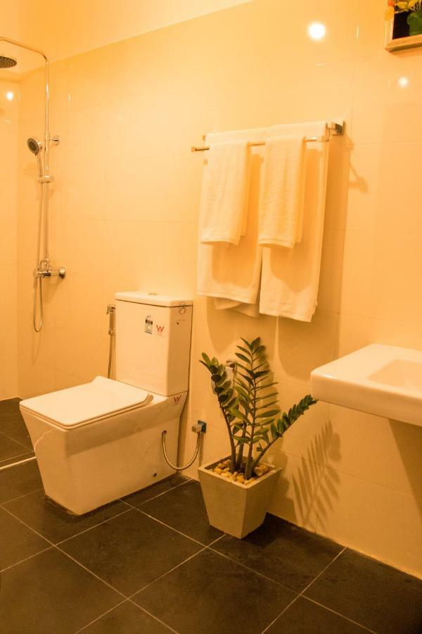 Hotel White Camelot Kandy Exterior foto